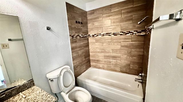 2511 Maple Tree Court, Stafford, TX 77477