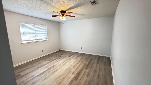 2511 Maple Tree Court, Stafford, TX 77477