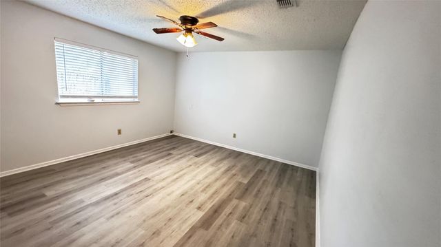 2511 Maple Tree Court, Stafford, TX 77477