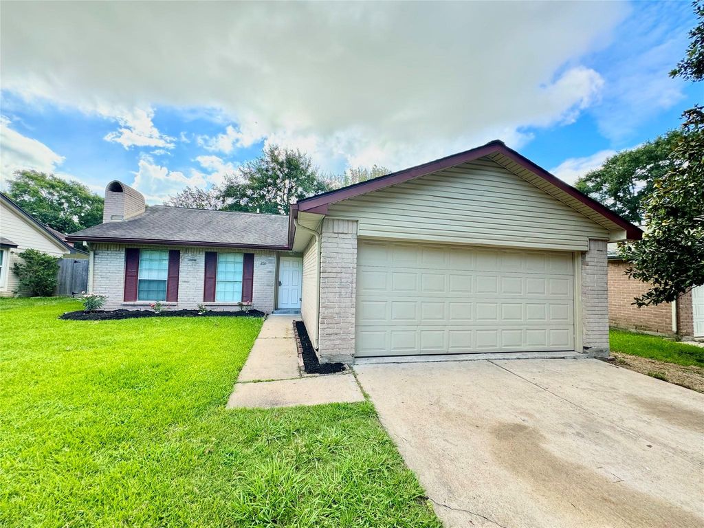 2511 Maple Tree Court, Stafford, TX 77477