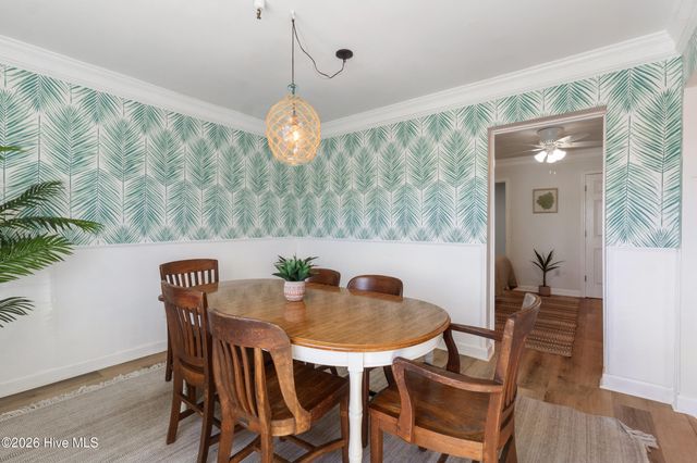 306 Lake Park Boulevard S Unit 102, Carolina Beach, NC 28428