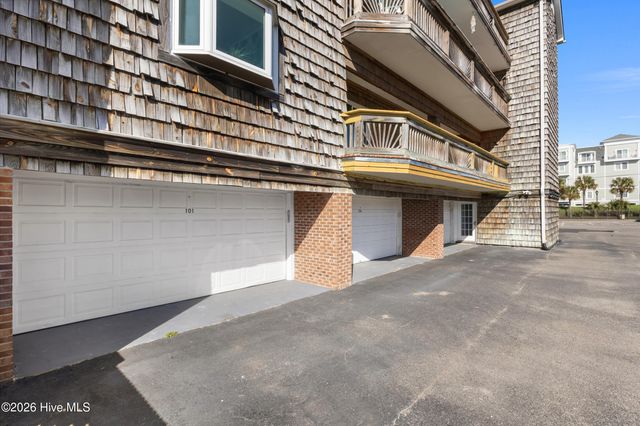 306 Lake Park Boulevard S Unit 102, Carolina Beach, NC 28428