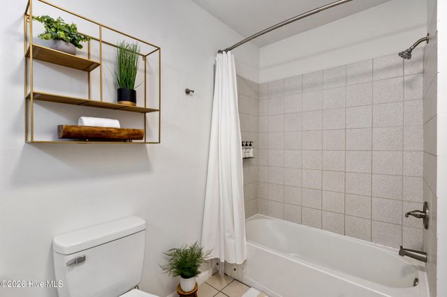 306 Lake Park Boulevard S Unit 102, Carolina Beach, NC 28428