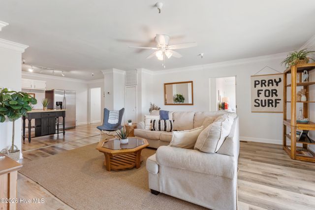 306 Lake Park Boulevard S Unit 102, Carolina Beach, NC 28428