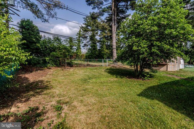 32 HASKELL LN, Willingboro, NJ 08046