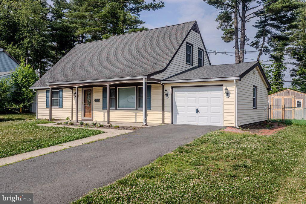 32 HASKELL LN, Willingboro, NJ 08046