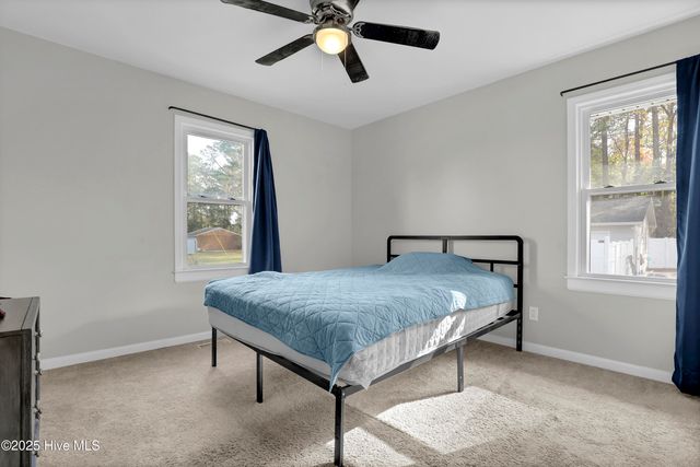 233 Halls Creek Road, New Bern, NC 28560