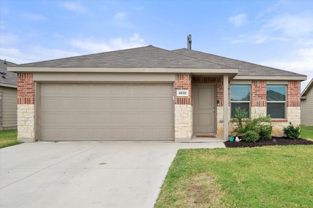8632 Thicket Ridge Street, Fort Worth, TX 76123