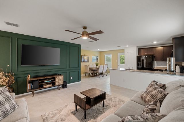 8632 Thicket Ridge Street, Fort Worth, TX 76123