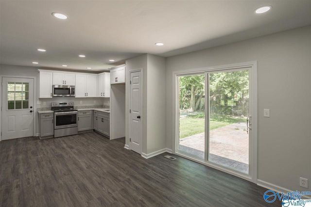 3508 Lois Lane, Huntsville, AL 35810