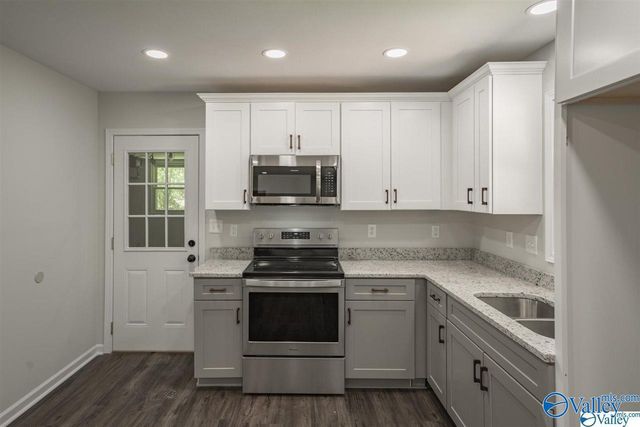 3508 Lois Lane, Huntsville, AL 35810