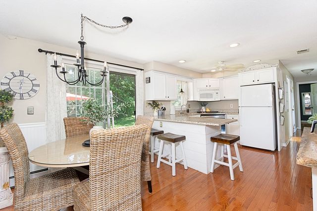 53 Boutelle Rd, Sterling, MA 01564