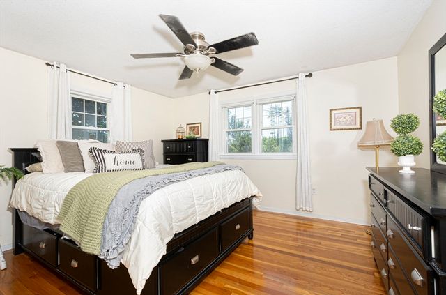 53 Boutelle Rd, Sterling, MA 01564