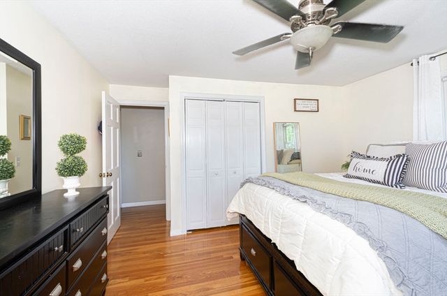 53 Boutelle Rd, Sterling, MA 01564