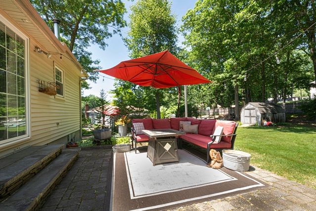 53 Boutelle Rd, Sterling, MA 01564