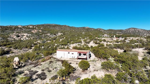 42475 La Brinia, Anza, CA 92539