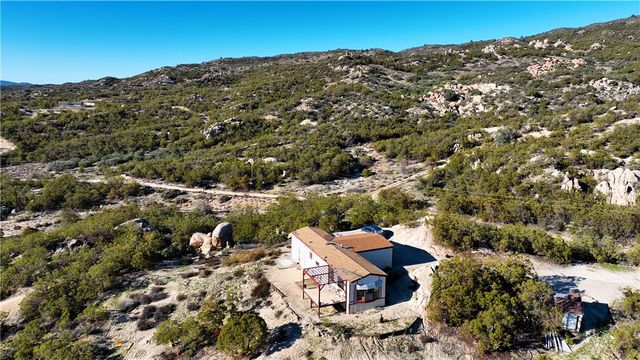 42475 La Brinia, Anza, CA 92539