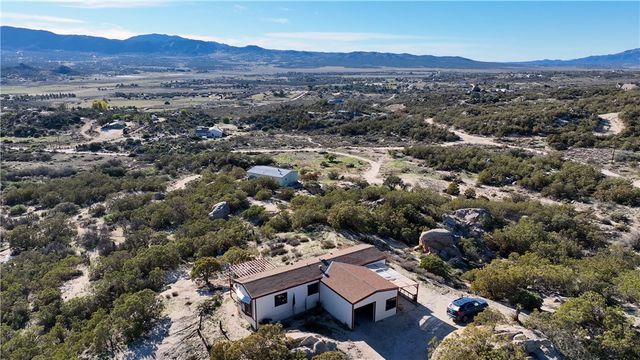 42475 La Brinia, Anza, CA 92539