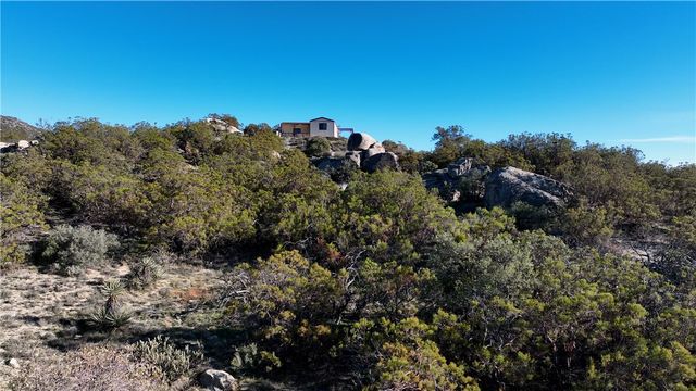 42475 La Brinia, Anza, CA 92539