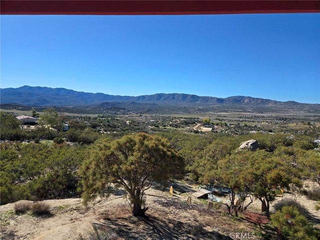 42475 La Brinia, Anza, CA 92539