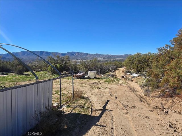 42475 La Brinia, Anza, CA 92539