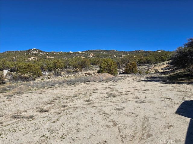 42475 La Brinia, Anza, CA 92539