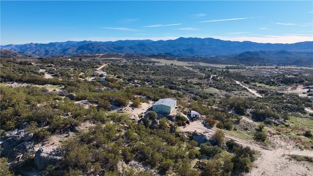 42475 La Brinia, Anza, CA 92539