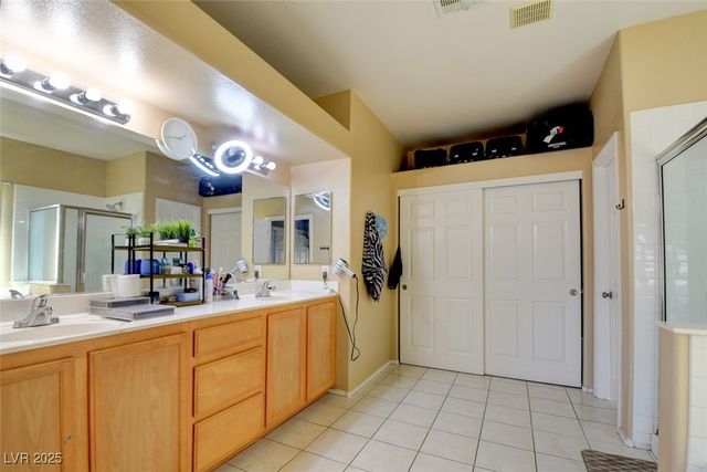 7609 Rory Court, Las Vegas, NV 89129