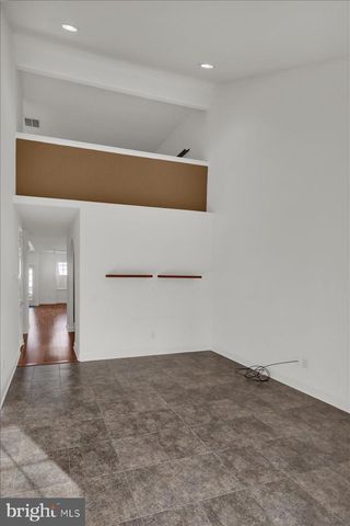 116 VILLAGE DR, Blandon, PA 19510