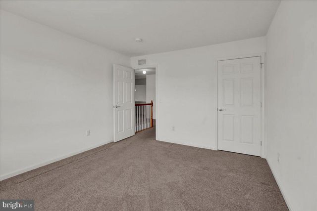 116 VILLAGE DR, Blandon, PA 19510