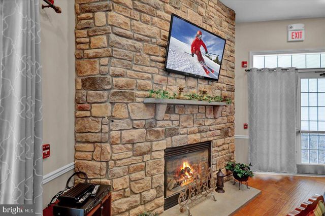 116 VILLAGE DR, Blandon, PA 19510