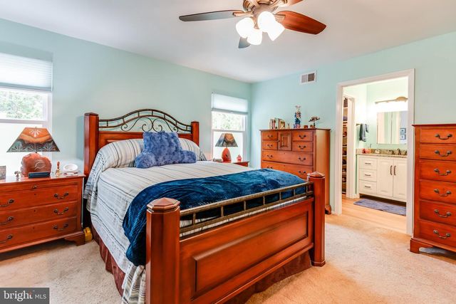 58 WESTMINSTER DR S, Southampton, NJ 08088