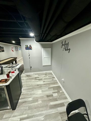 9518 Neumann Circle, Ypsilanti, MI 48197