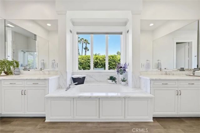 19 Sunnyfield, Rolling Hills Estates, CA 90274