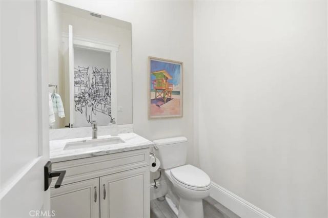 19 Sunnyfield, Rolling Hills Estates, CA 90274