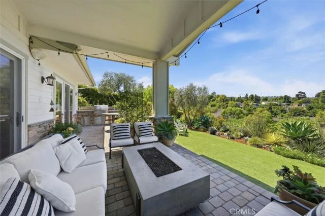 19 Sunnyfield, Rolling Hills Estates, CA 90274