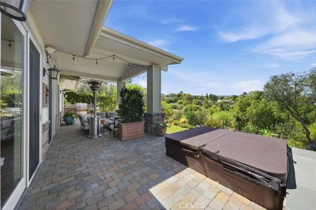 19 Sunnyfield, Rolling Hills Estates, CA 90274
