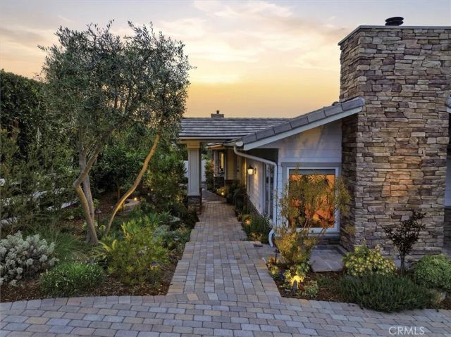 19 Sunnyfield, Rolling Hills Estates, CA 90274