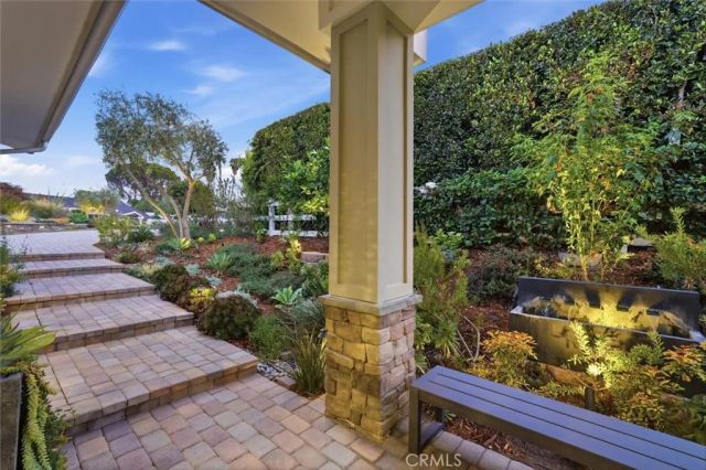 19 Sunnyfield, Rolling Hills Estates, CA 90274