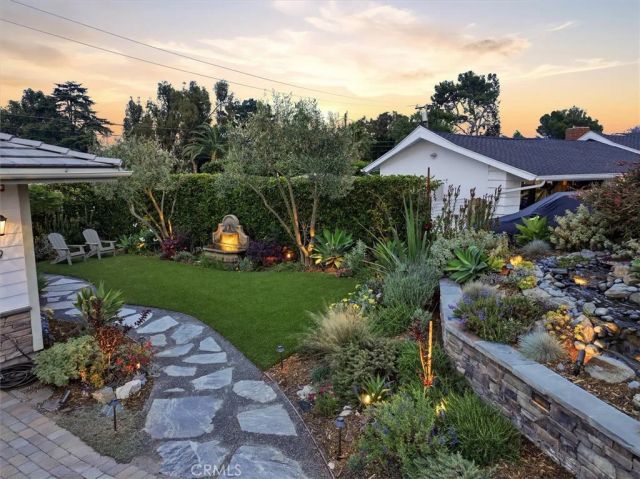 19 Sunnyfield, Rolling Hills Estates, CA 90274