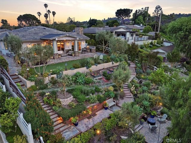 19 Sunnyfield, Rolling Hills Estates, CA 90274