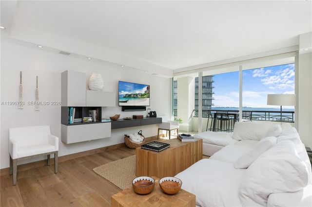 3350 SW 27th Ave 2002, Miami, FL 33133