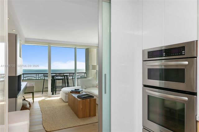 3350 SW 27th Ave 2002, Miami, FL 33133