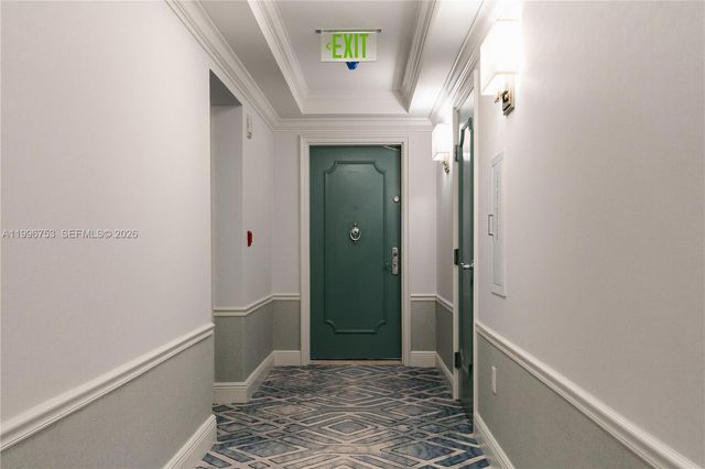 3350 SW 27th Ave 2002, Miami, FL 33133