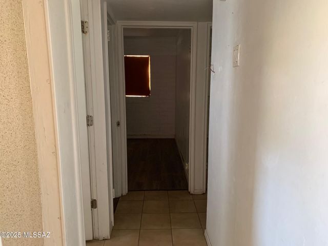 3241 S Lloyd Vista, Tucson, AZ 85713