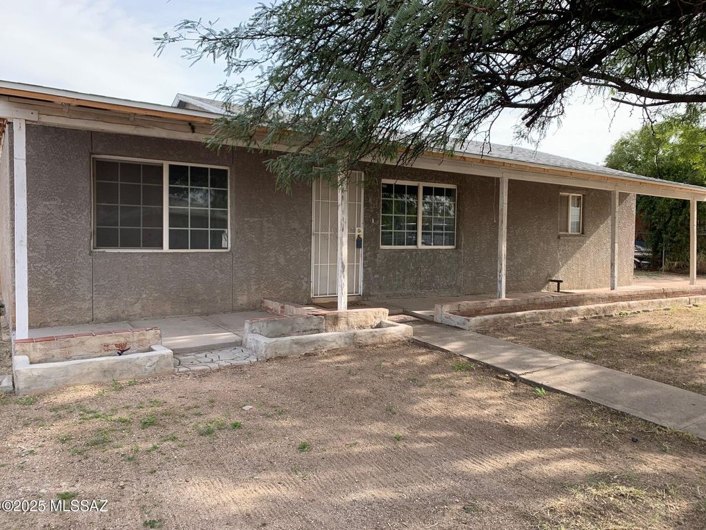 3241 S Lloyd Vista, Tucson, AZ 85713