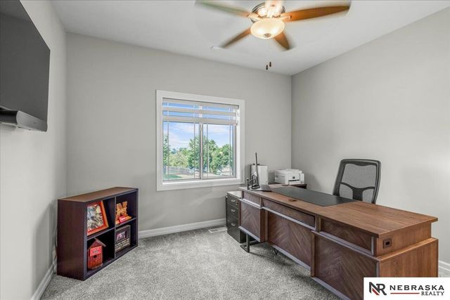 1511 Beaver Lake Boulevard, Plattsmouth, NE 68048