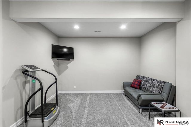1511 Beaver Lake Boulevard, Plattsmouth, NE 68048