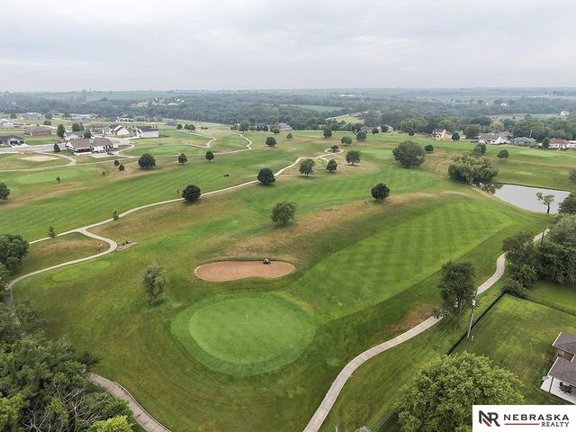 1511 Beaver Lake Boulevard, Plattsmouth, NE 68048