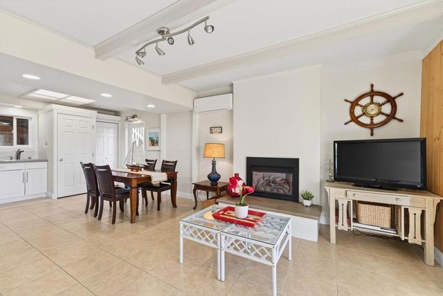 619 Beach Drive, Aptos, CA 95003